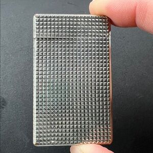 Vintage ST DuPont lighter. Minor scratches. 1970